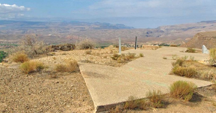 ¿Qué son esas flechas gigantes que cruzan eeuu de nueva york a san Francisco?