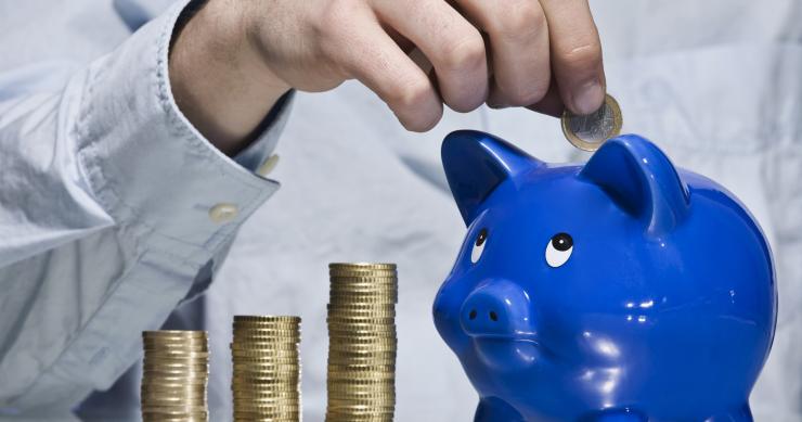 Los bancos españoles abandonan la ‘hucha’ del bce y empiezan a pagar por prestarse el dinero