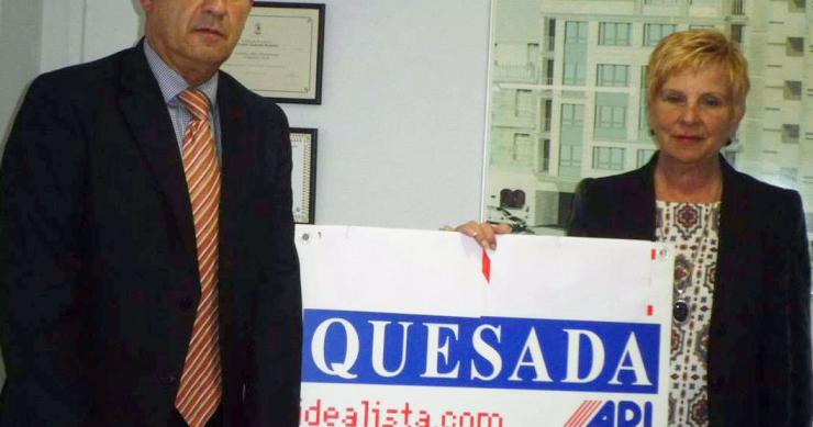 eduardo quesada y maría del carmen matilde, dueños de inmobiliaria quesada Inmobiliaria quesada: “con la crisis hemos aprendido una lección, al cliente hay que mimarlo”