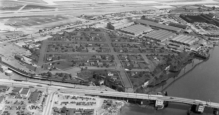 El falso barrio que sirvió para ocultar la fábrica de aviones con la que eeuu ganó la segunda guerra mundial (fotos)