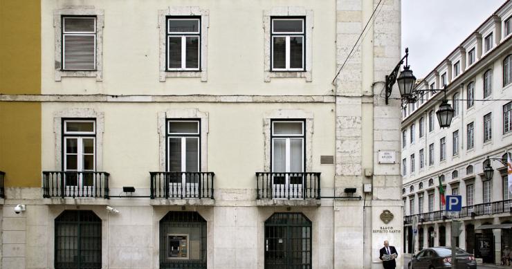 El hundimiento del “espirito santo” paraliza Portugal y arrastra los mercados