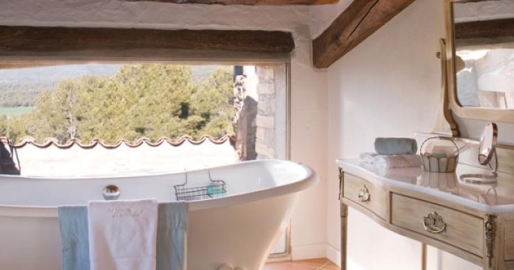 Hoteles con encanto: viajar al siglo xv sin salir de Barcelona 