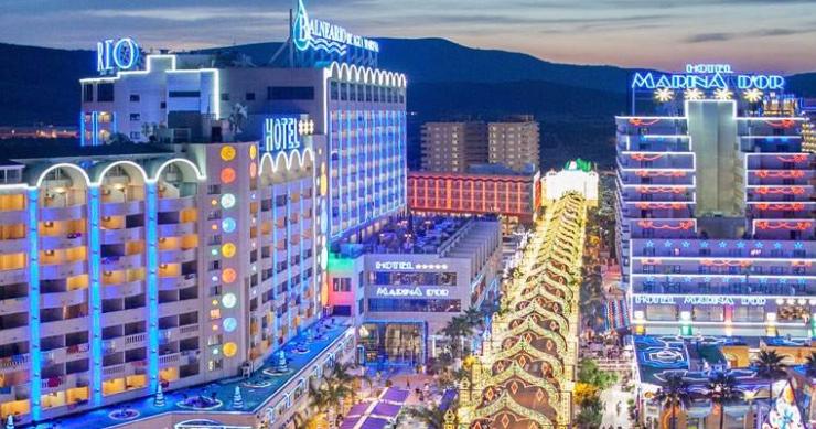 Un grupo catarí muestra interés por Marina d’Or Golf con una inversión de 4.500 millones