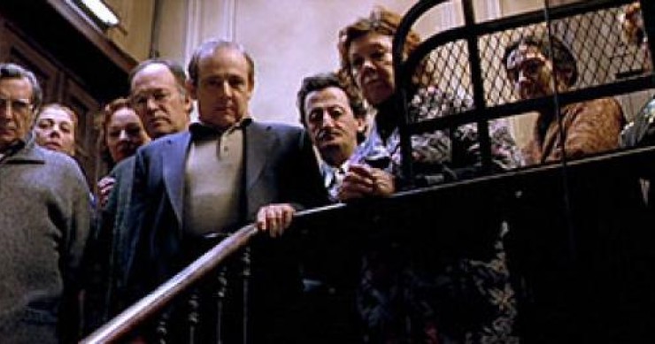 imagen de la película 'la comunidad' de alex de la iglesia