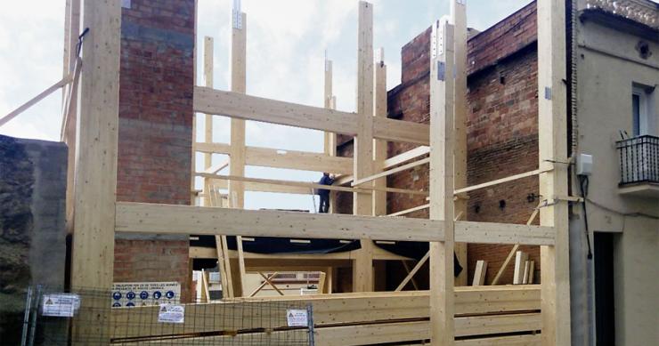 La construcción del edificio con estructura de madera más alto de Barcelona ya está en marcha 