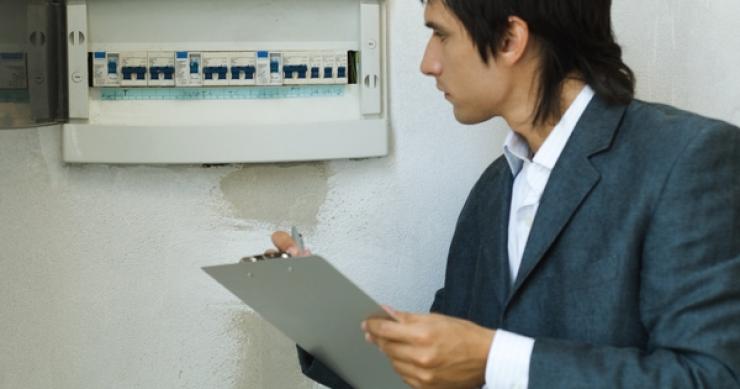 Inspección del consumo eléctrico