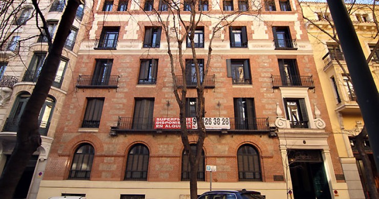 Edificio que albergará un hotel de One Shot Hotels. autor: luis manzano