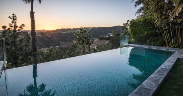 Casas de ensueño: una exótica mansión tropical en el corazón de Hollywood
