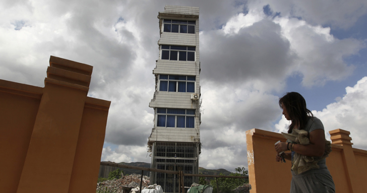 Las ‘casas clavo’ o 19 increíbles ejemplos de cómo resistir a la locura inmobiliaria en China