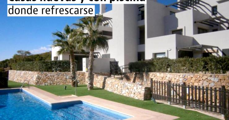 Los 25 pisos nuevos con piscina más baratos de España