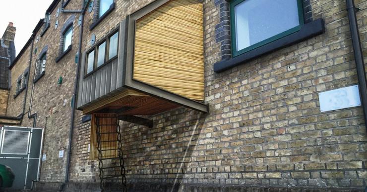 Casas 'pegatina' para ofrecer un hogar a los sin techo de Londres