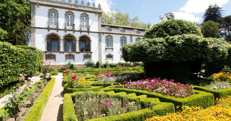 Paradores de España pone sus ojos en Portugal y el sur de Francia
