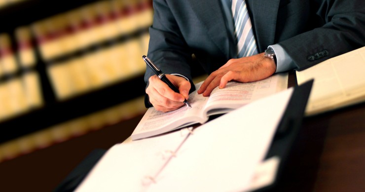 La sentencia que impide a los notarios proteger a los consumidores de hipotecas con cláusulas abusivas