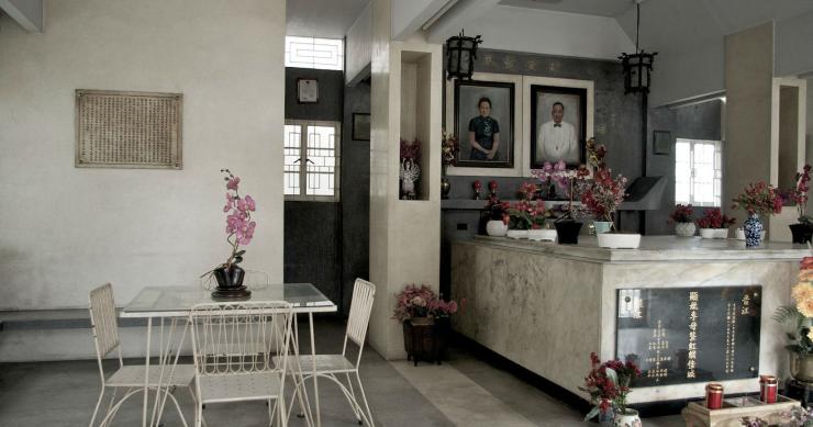 El ‘otro barrio’ más exclusivo: el cementerio con tumbas de tres pisos, cocina y aire acondicionado