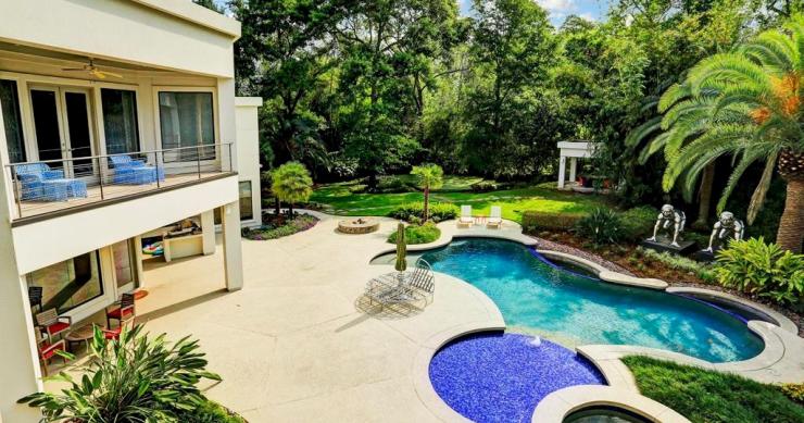 Bienvenidos a la mansión más divertida (y probablemente hortera) del planeta