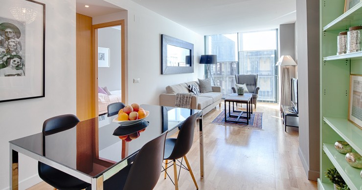 El mercado de las viviendas turísticas en Barcelona cuelga el cartel de completo por el festival Primavera Sound