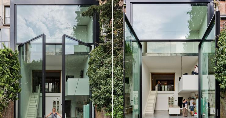 La casa con puertas de cristal más grandes del mundo: 6 metros de alto y 4 toneladas de peso