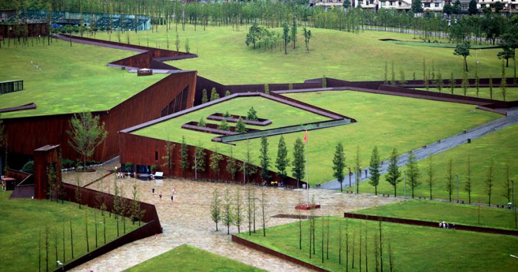 El Museo de China que parece un desastre natural en memoria de un terremoto 