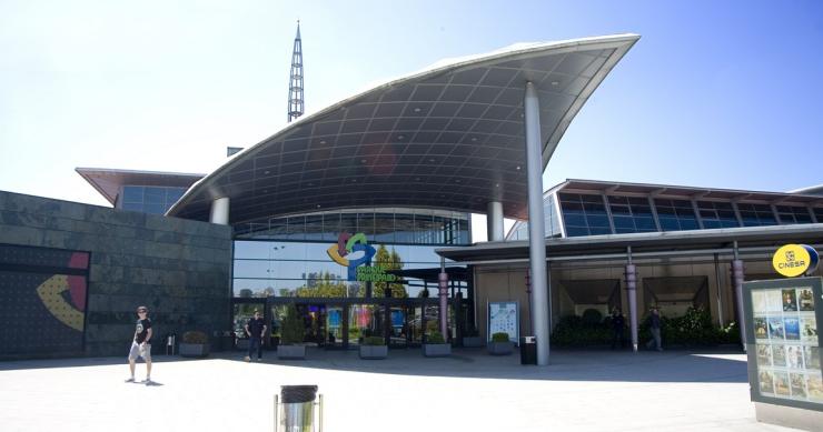 El grupo británico Intu quiere convertirse en el rey de los megacentros comerciales en España