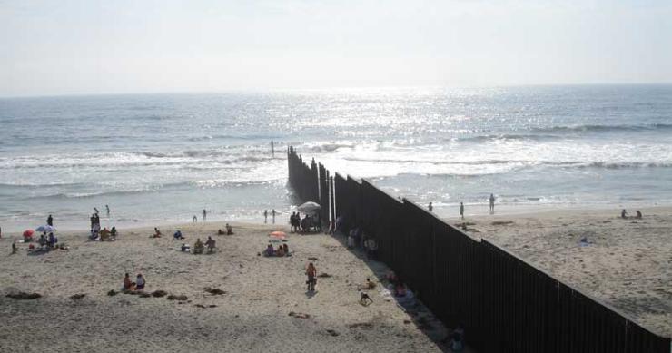 El muro de Trump para separar EEUU de México y otras 10 fronteras blindadas