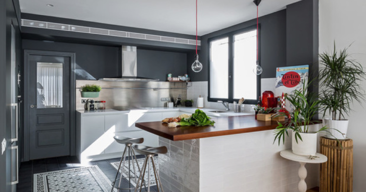 ‘Paint it black’: 8 ideas para darle un aire moderno y sofisticado a tu cocina pintándola de negro