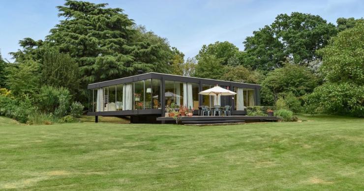 La joya arquitectónica oculta que ‘flota’ en medio de la campiña inglesa