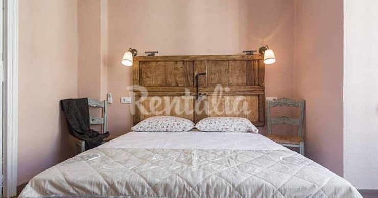 Apúntate a las Fallas: tres viviendas disponibles para disfrutar de las famosas fiestas de Valencia 