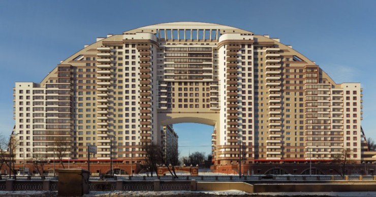 Así son algunos de los edificios más pomposos de la era postsoviética