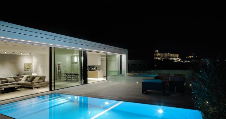 Villa de lujo en Atenas para disfrutar del recién estrenado verano (y con vistas a la Acrópolis)
