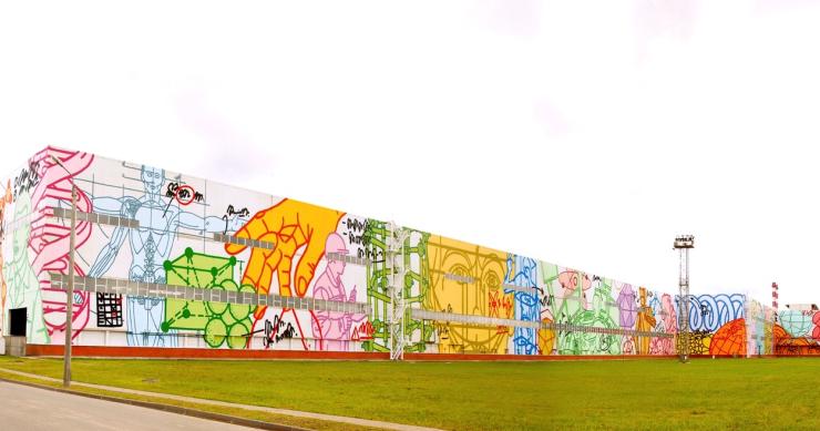 Así se renueva una fábrica de metal en Rusia: con uno de los murales más grande del mundo