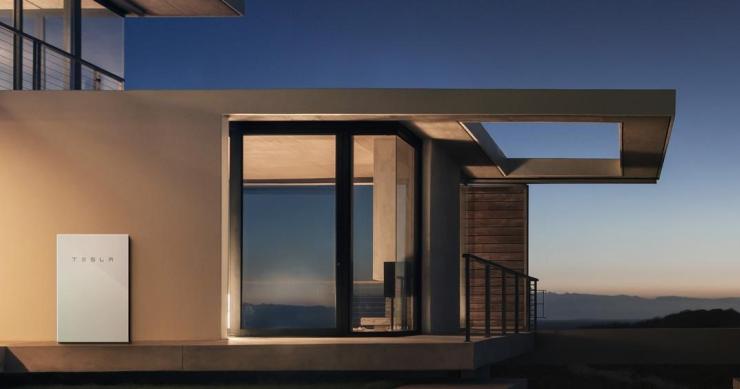 Al estilo Tesla: así se genera la energía de toda una casa reciclando baterías de portátiles 