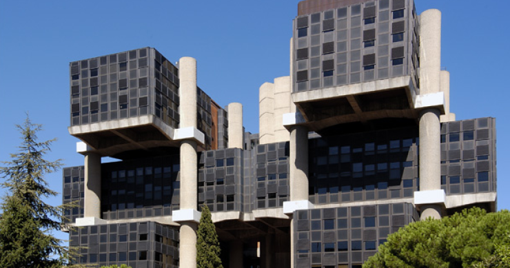 Realia vende el mítico edificio de Los Cubos de Madrid un año después de sacarlo al mercado