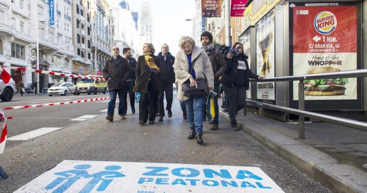 Madrid vuelve a restringir el tráfico de Gran Vía en Navidad, paso previo a su plena peatonalización