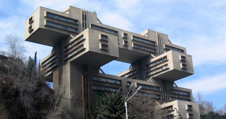 Aquellos grises arquitectos y sus deshumanizadas obras: 100 años de la revolución rusa