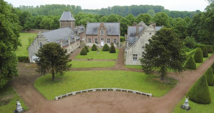 Vista exterior del castillo