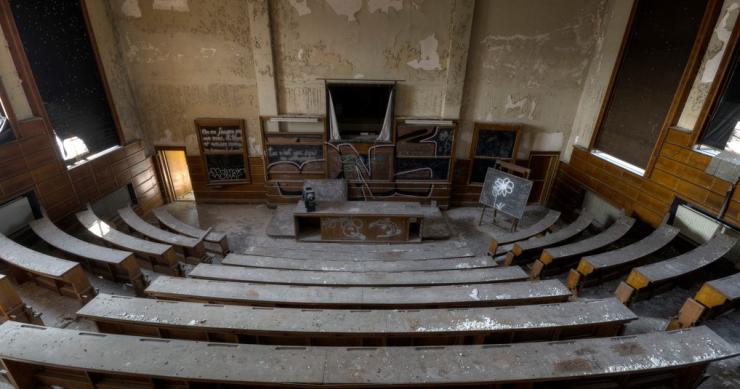 Aula abandonada