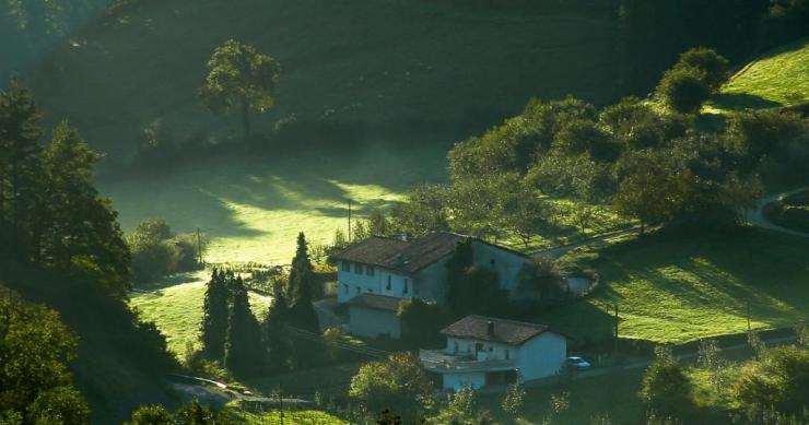 Del cortijo al caserío: esta es la historia de las casas típicas de España