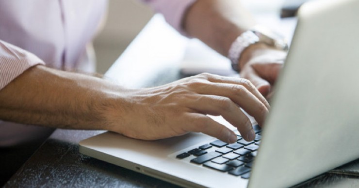 Het controleren van de belastingwaarden van je woning op internet is handig, maar is mogelijk niet nauwkeurig / Gtres