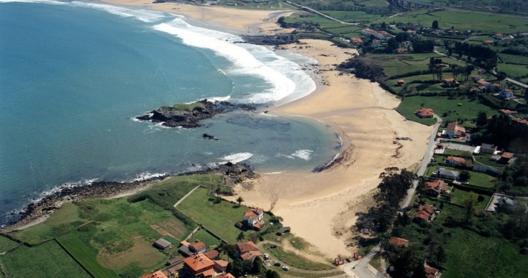 Playa Salmoriera, Colunga, Asturias / Fuente: mapama.gob.es