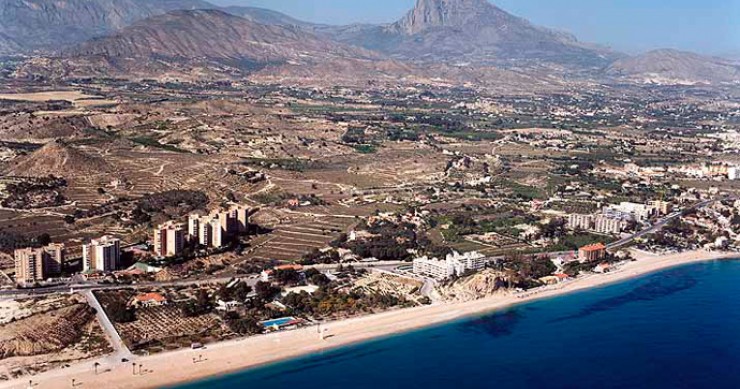 Playa El Parais, Villajoyosa/La Vila Joiosa, Alicante / Fuente: mapama.gob.es