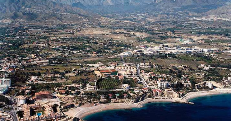 Playa Estudiantes, Villajoyosa/La Vila Joiosa, Alicante / Fuente: mapama.gob.es