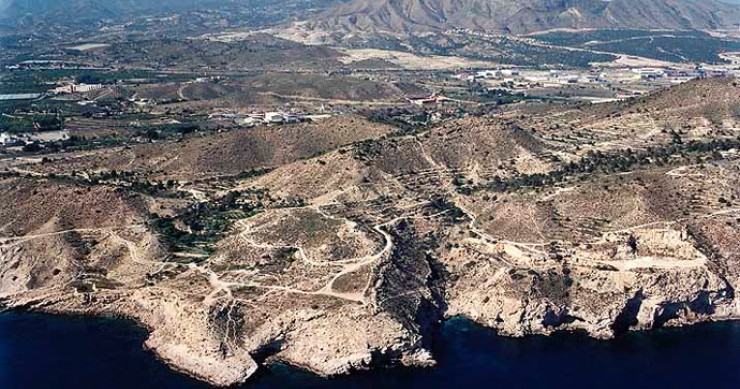 Playa Cala Fonda, Villajoyosa/La Vila Joiosa, Alicante / Fuente: mapama.gob.es