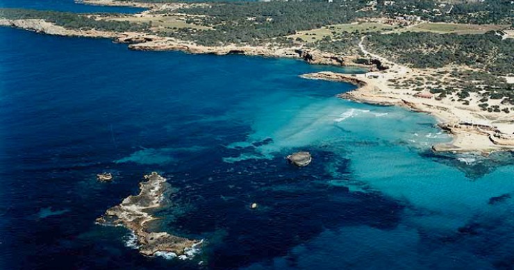 Playa Cala Conta, Sant Josep de sa Talaia, Ibiza / Fuente: mapama.gob.es