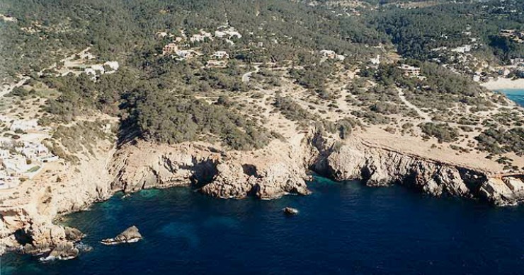 Playa Caló d'En Real, Sant Josep de sa Talaia, Ibiza / Fuente: mapama.gob.es