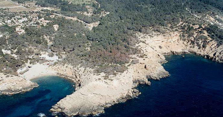 Playa Cala Carbó, Sant Josep de sa Talaia, Ibiza / Fuente: mapama.gob.es