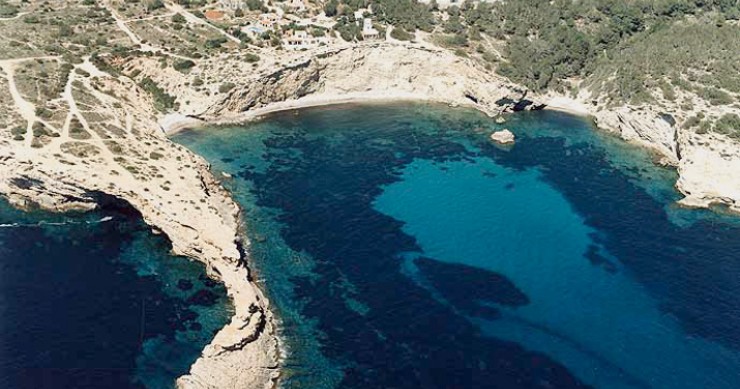 Playa Cala Rotja, Santa Eulalia del Río, Ibiza / Fuente: mapama.gob.es