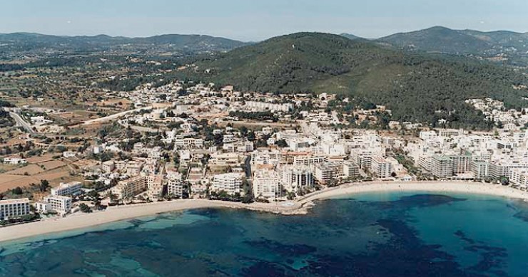 Playa Santa Eulària, Santa Eulalia del Río, Ibiza / Fuente: mapama.gob.es