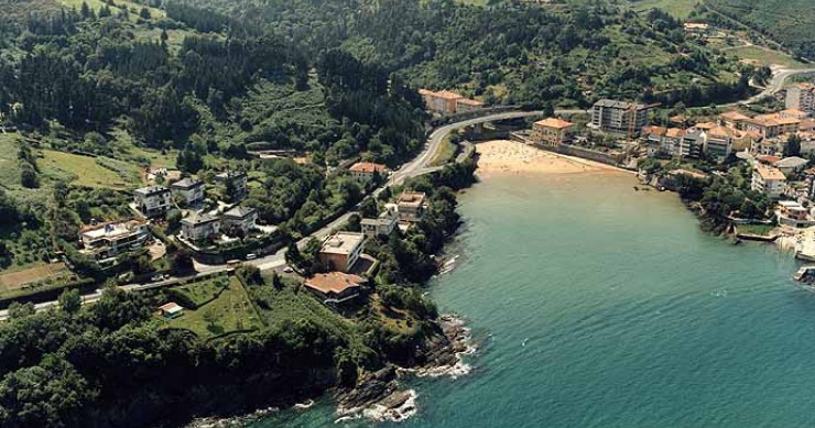 Playa Laidatxu, Mundaka, Vizcaya / Fuente: mapama.gob.es
