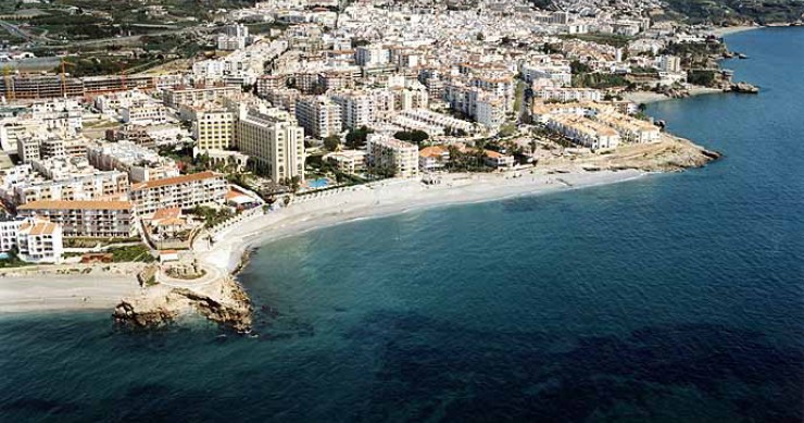 Playa La Torrecilla, Nerja, Málaga / Fuente: mapama.gob.es