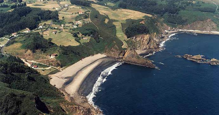 Playa Munielles, Castrillón, Asturias / Fuente: mapama.gob.es